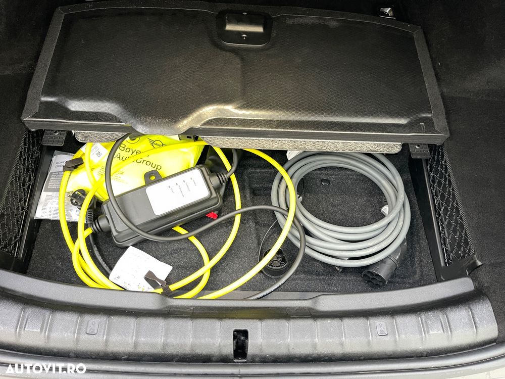 BMW Seria 5 530e Aut. M Sport Edition - 23