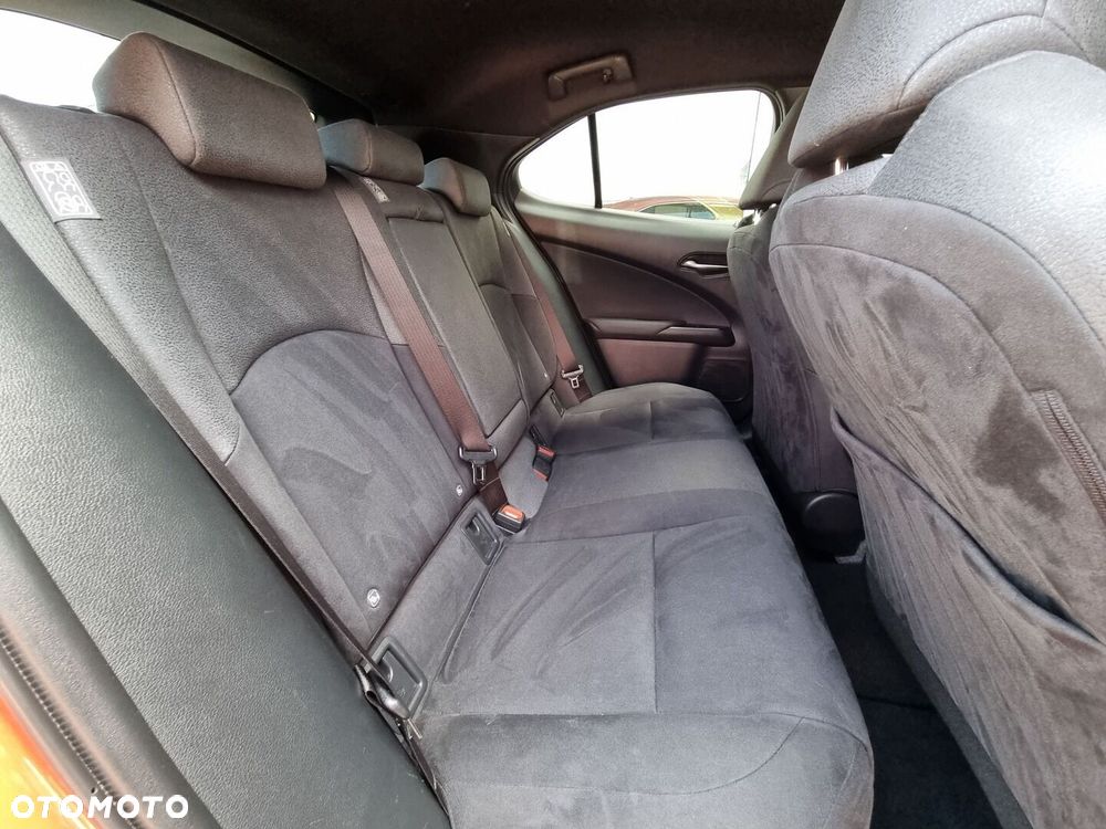 Lexus UX 200 GPF Business Edition 2WD - 11