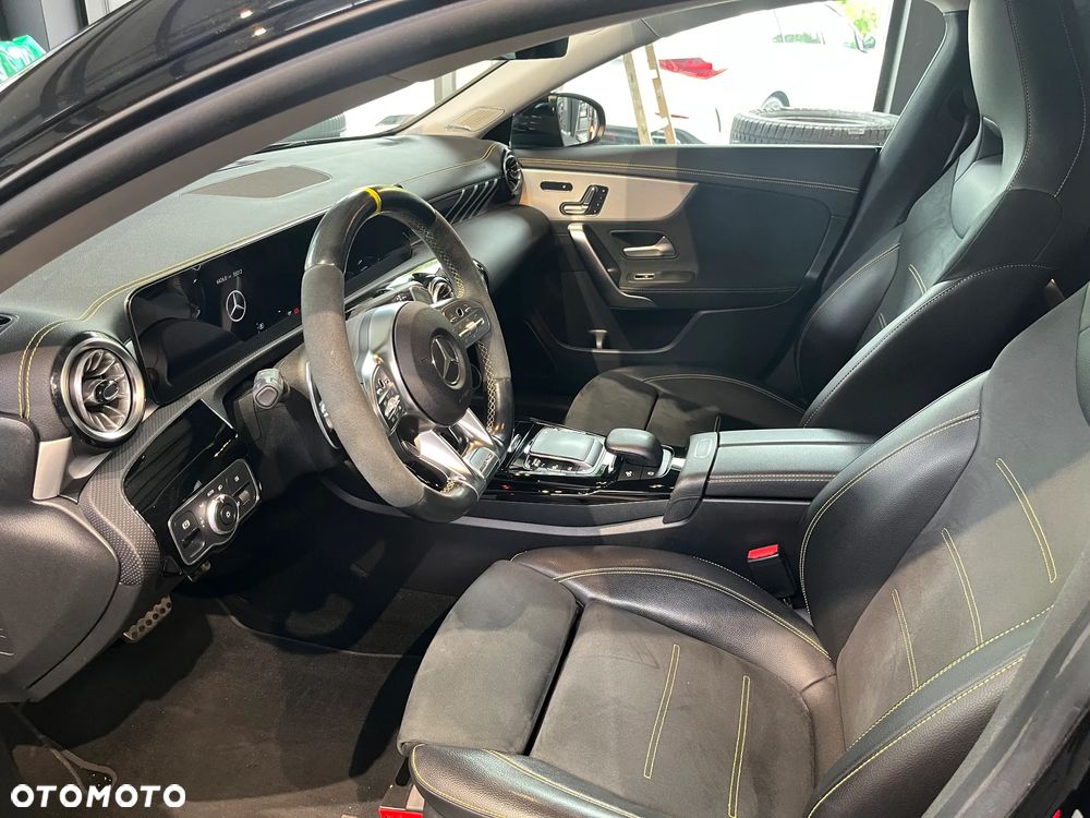 Mercedes-Benz CLA AMG 45 S 4-Matic 8G-DCT - 8