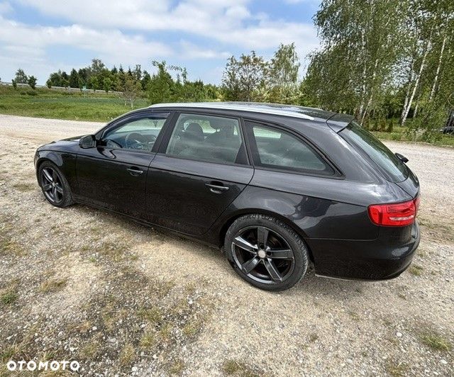 Audi A4 Avant 2.0 TDI DPF clean diesel multitronic Ambiente - 4