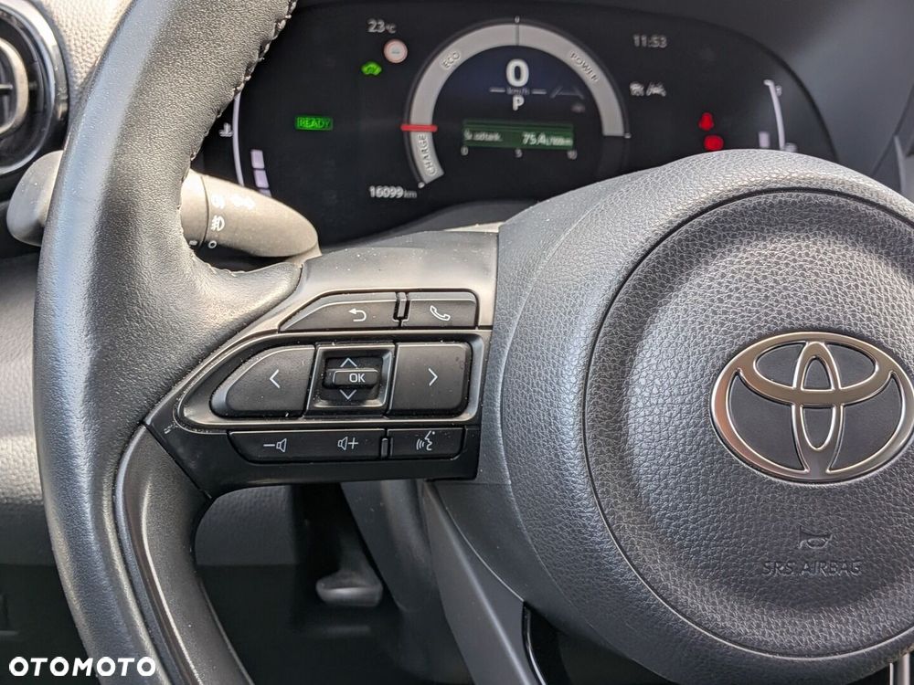 Toyota Yaris Hybrid 1.5 Style - 30