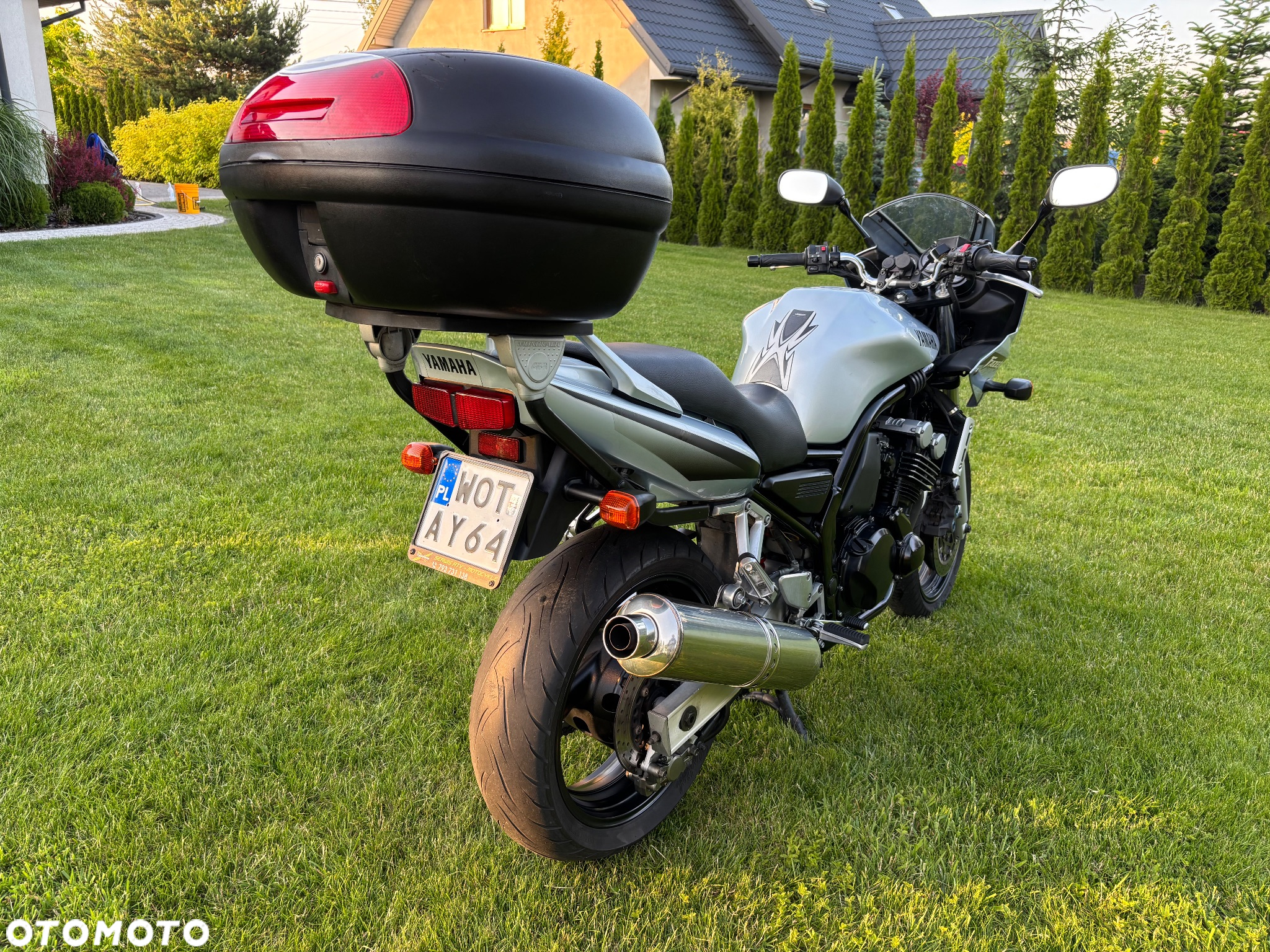 Yamaha FZS - 2