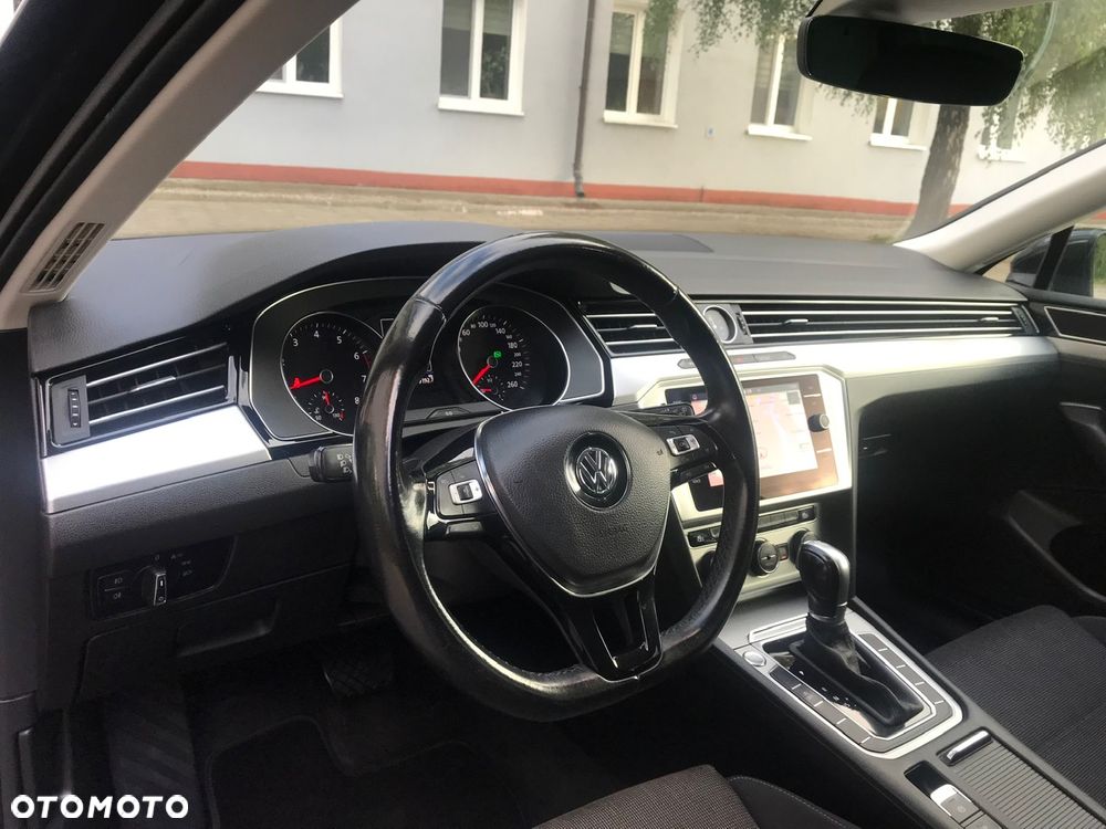 Volkswagen Passat Variant 1.8 TSI BMT Comfortline DSG - 24