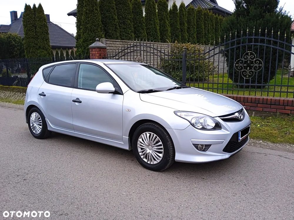 Hyundai i30 1.4 Classic + - 13