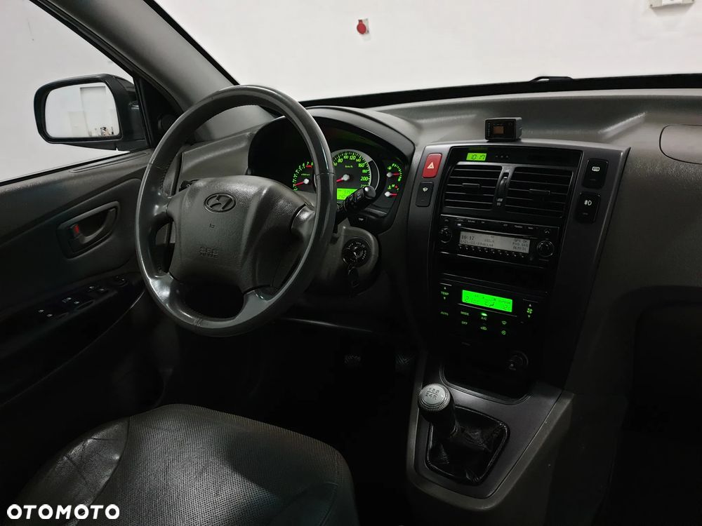 Hyundai Tucson 2.0 Elegance / Premium - 11