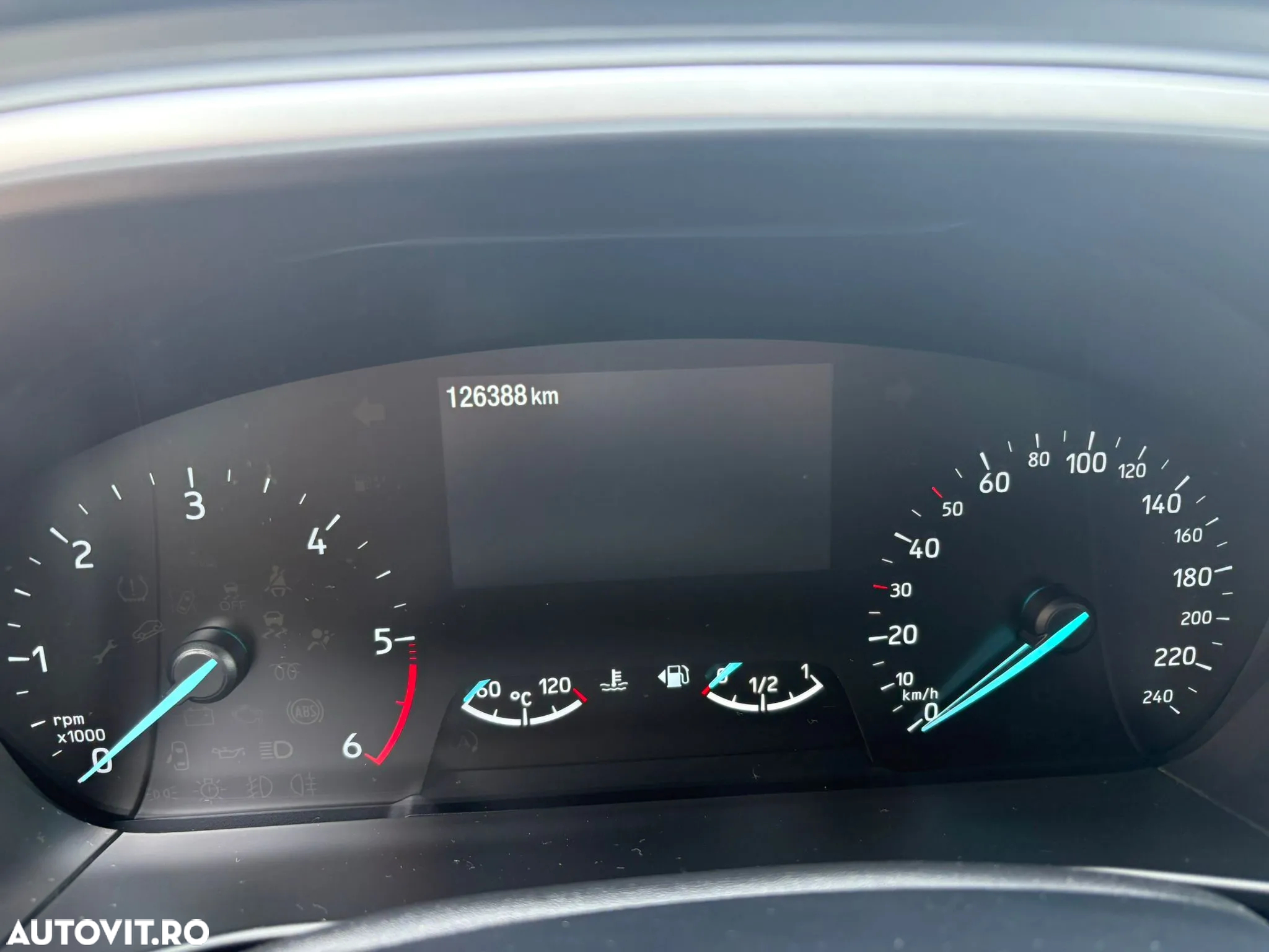 Ford Focus 2.0 EcoBlue Active - 6