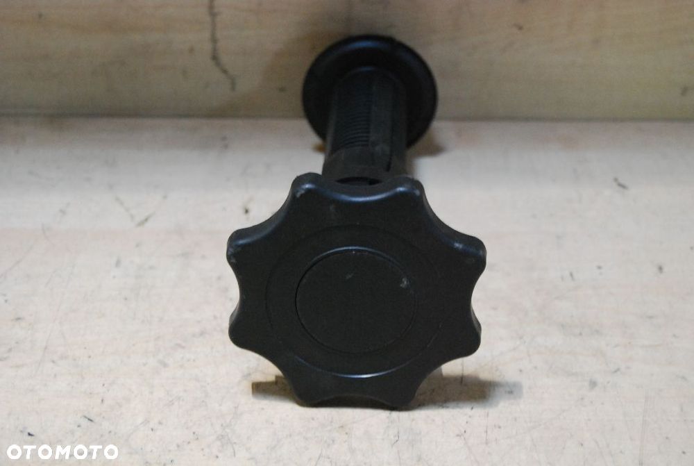 ŚRUBA KOŁA ZAPASOWEGO 8E9803899A/C AUDI A4 B7 B6 KOMBI - 4