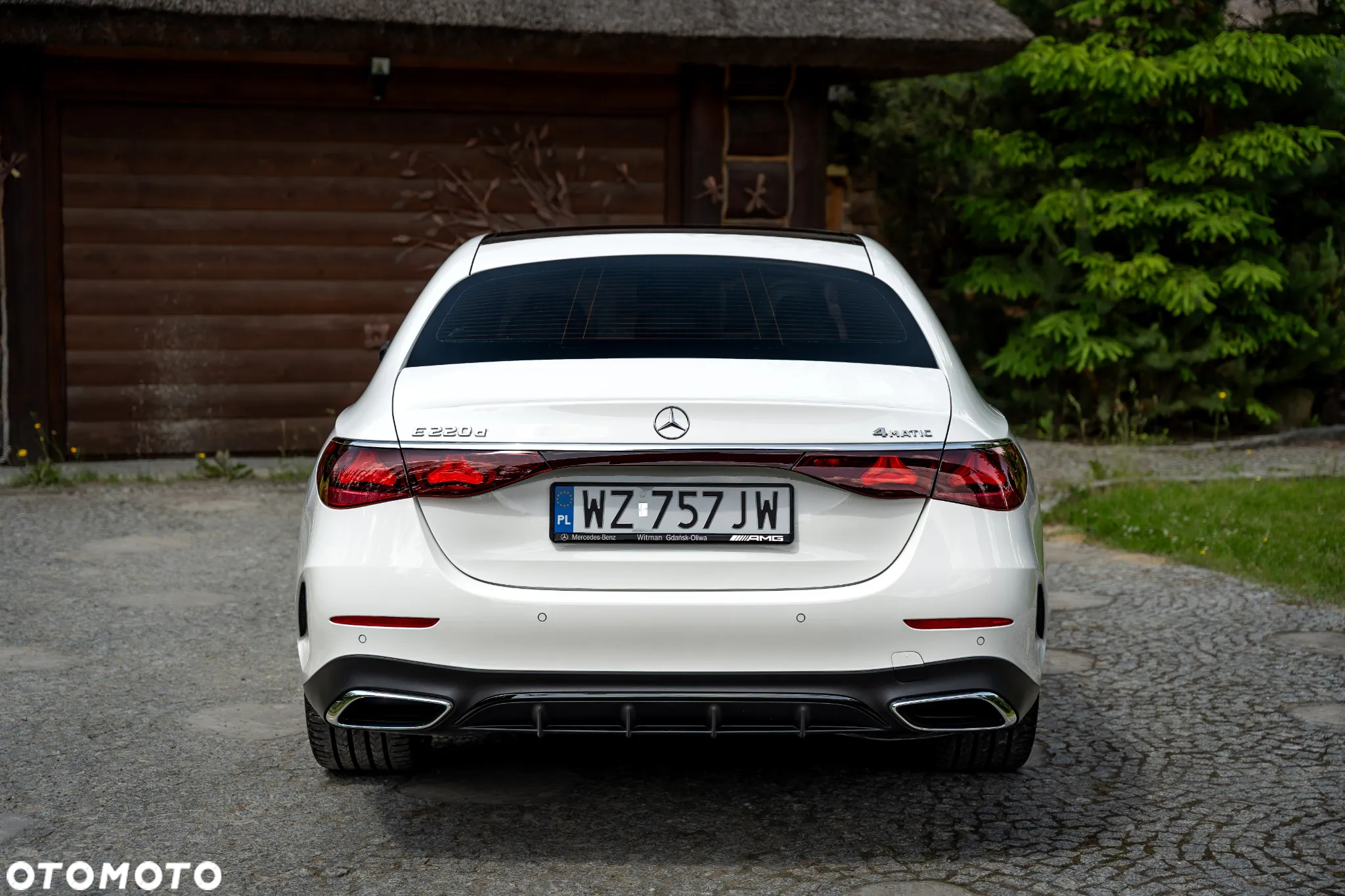 Mercedes-Benz Klasa E 220 d 4-Matic Exclusive - 7