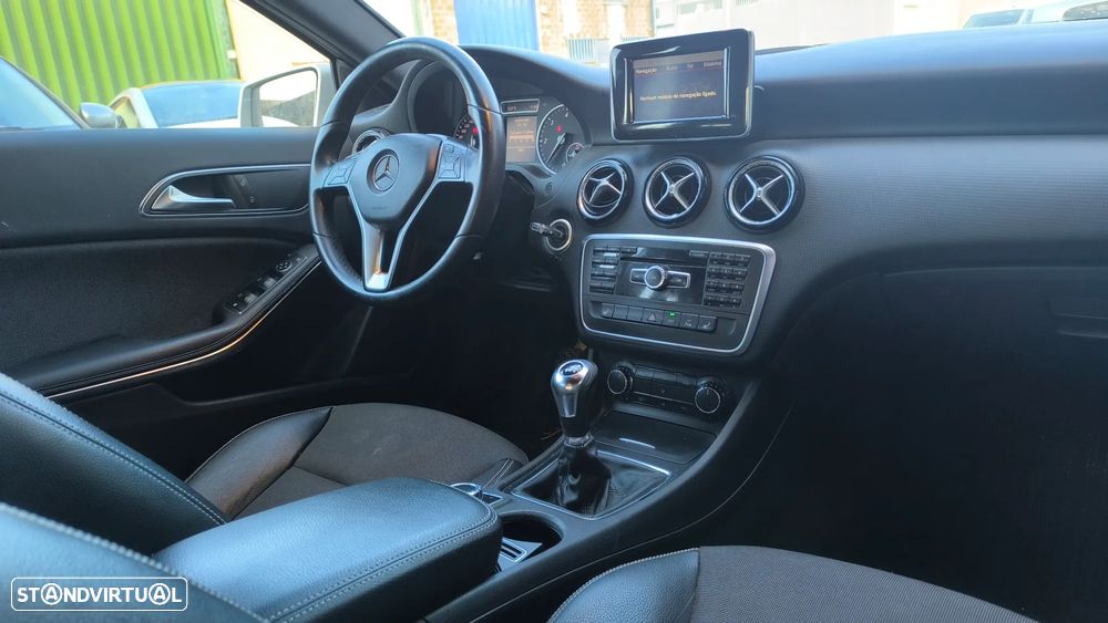 Mercedes-Benz A 180 CDI BlueEFFICIENCY - 9