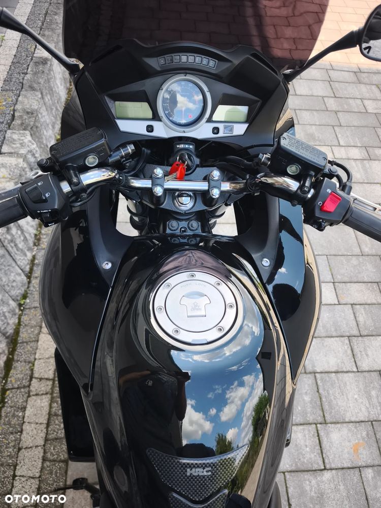 Honda CBF - 15