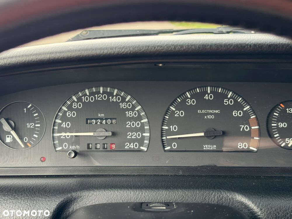 Lancia Delta 2000 - 32