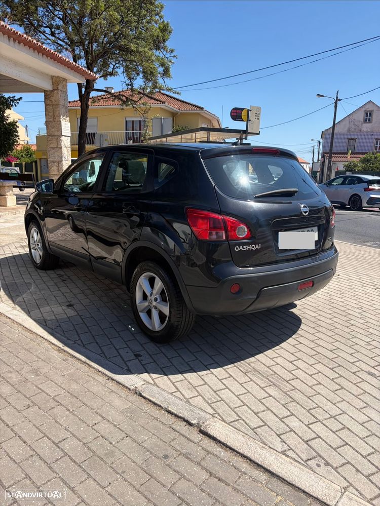 Nissan Qashqai 2.0 dCi Tekna - 1