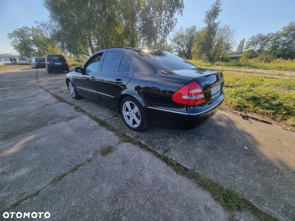 Mercedes-Benz Klasa E - 5