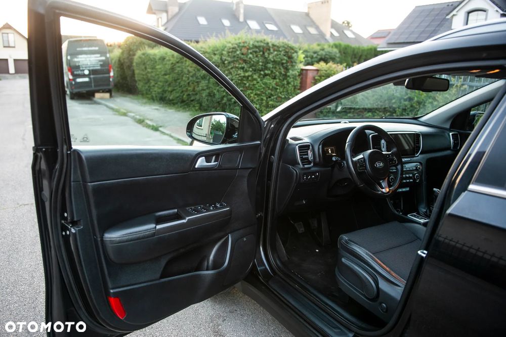 Kia Sportage 1.6 GDI 2WD DREAM-TEAM EDITION - 17