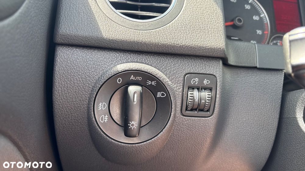 Volkswagen Golf Plus 1.4 TSI DSG United - 29