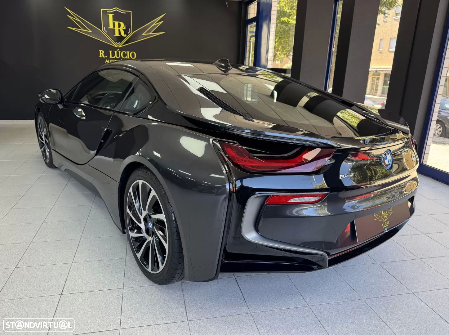 BMW i8 Standard - 21