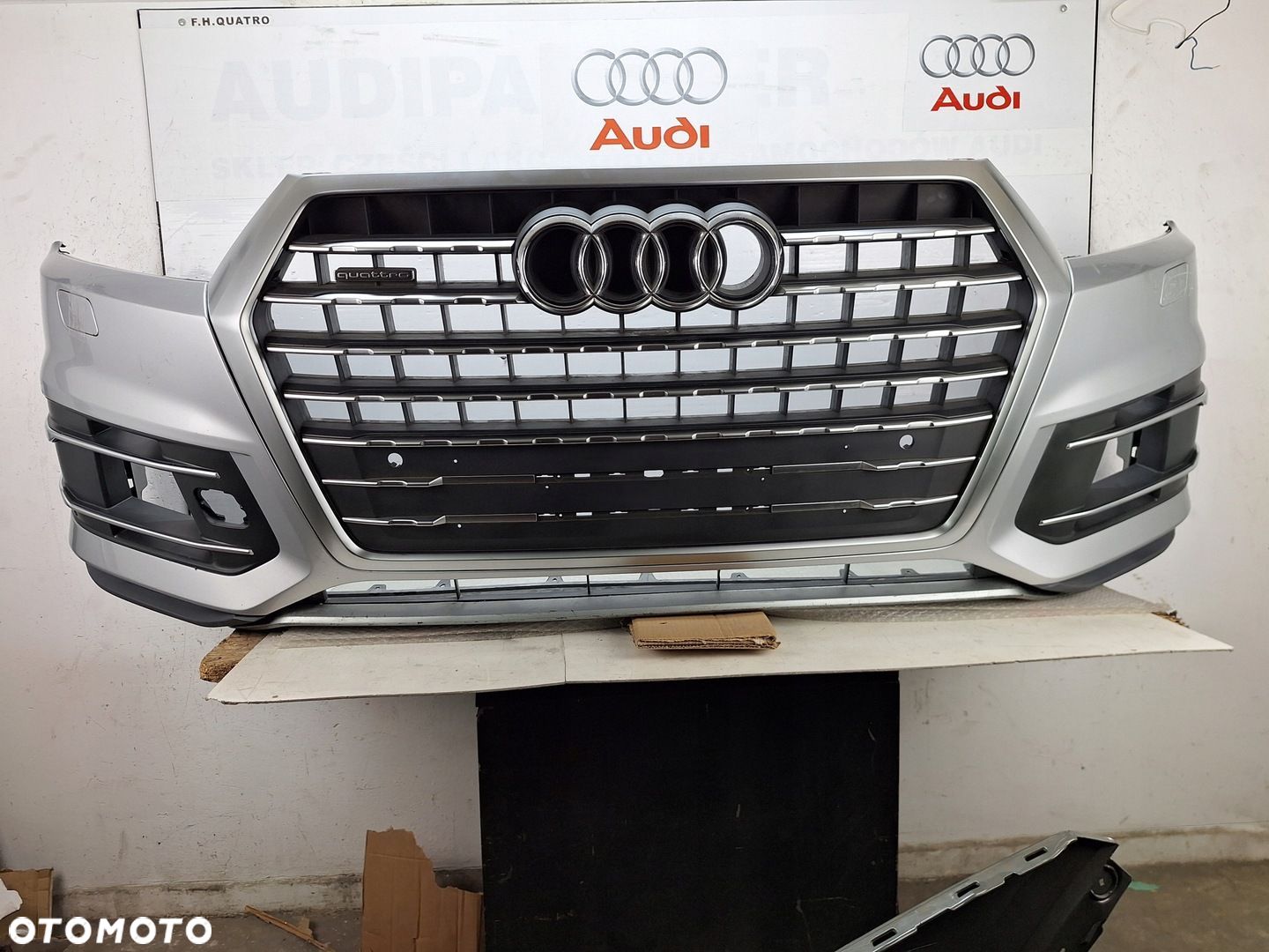 ZDERZAK AUDI Q7 4M 4M0 2014-2019 PRZED LIFTEM ZWYKŁY LIFTINGIEM - 1