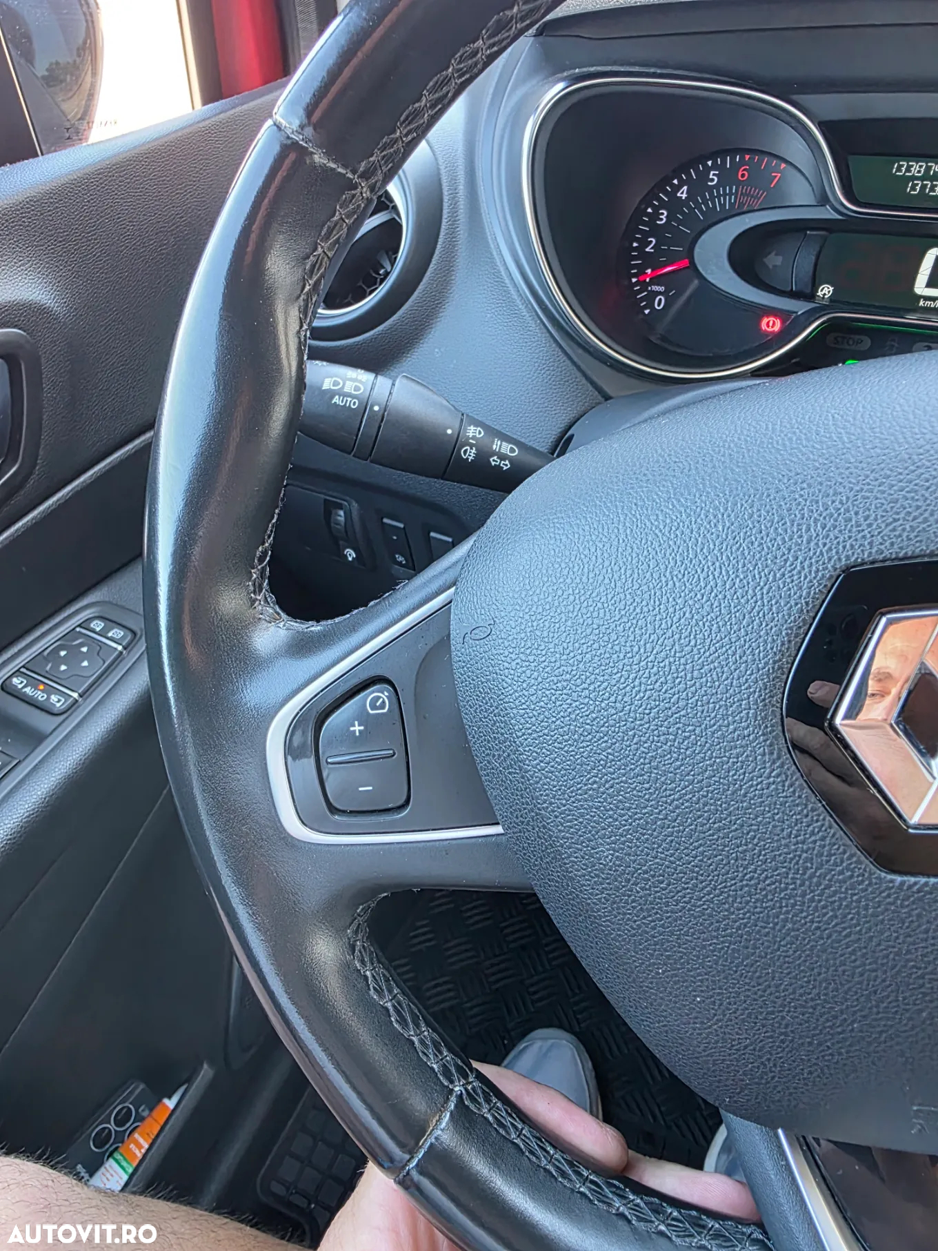 Renault Captur (ENERGY) TCe 90 INTENS - 30