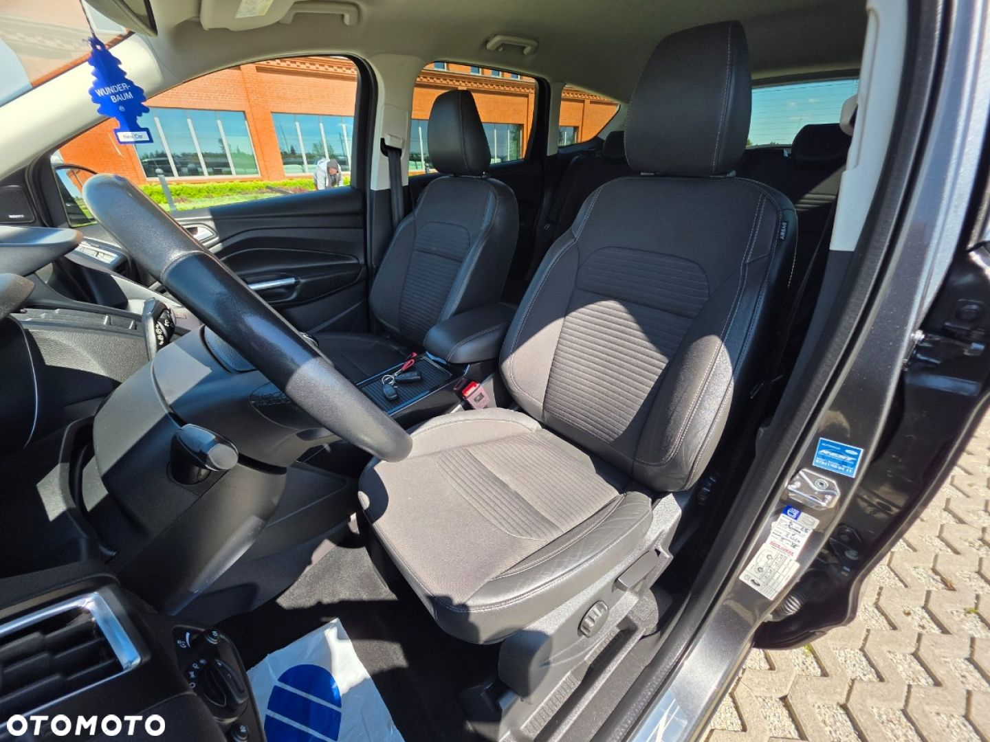 Ford Kuga - 17