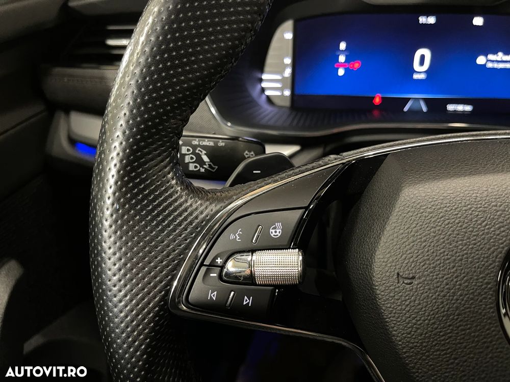 Skoda Octavia 2.0 TDI DSG Style - 23