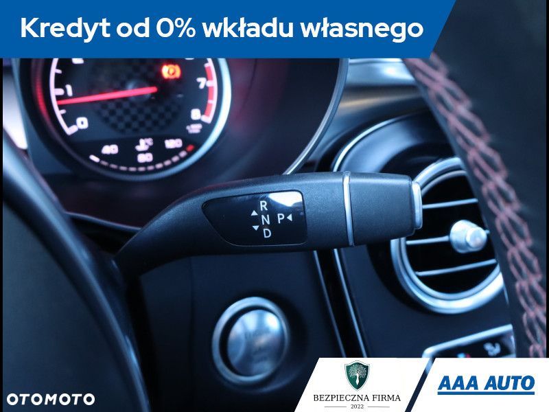 Mercedes-Benz GLC - 13