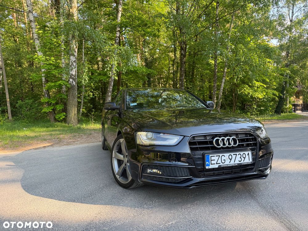 Audi A4 Limousine - 2