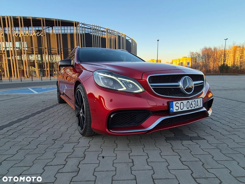 Mercedes-Benz Klasa E 63 AMG 4Matic AMG Speedshift MCT - 28