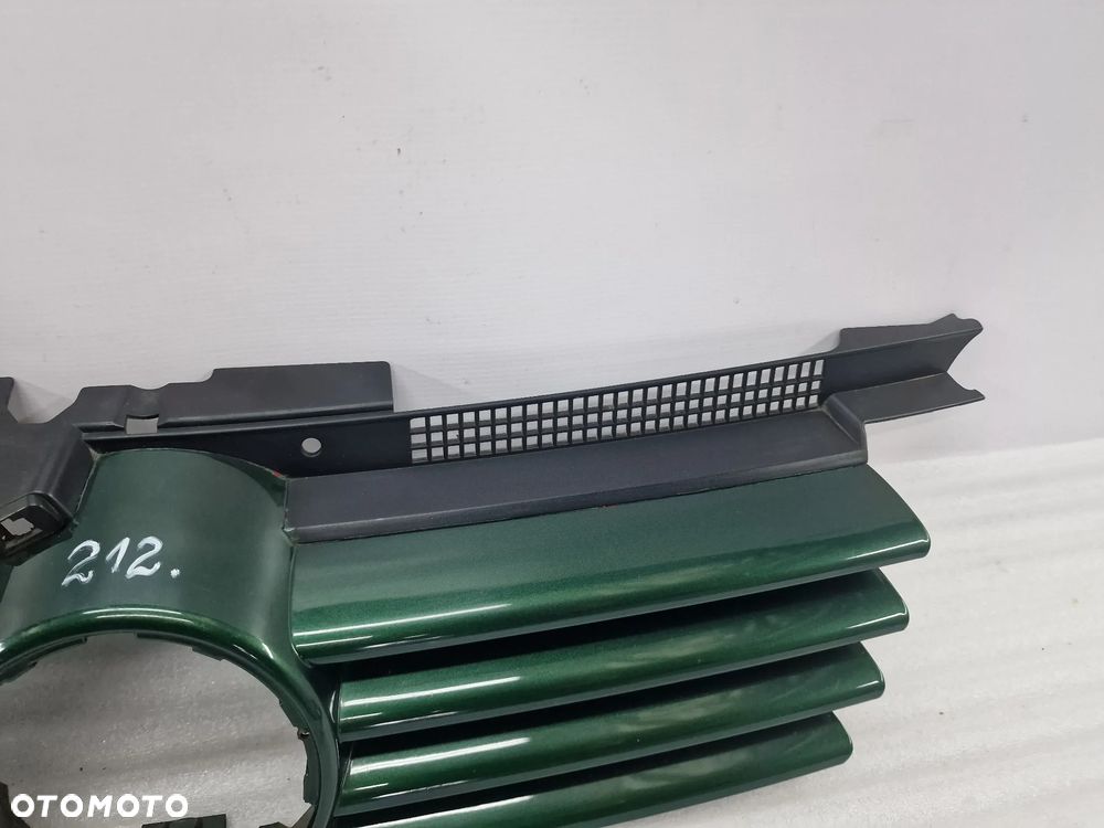 VW BORA 1J5 98-05 ATRAPA / GRILL PRZEDNI PRZÓD , NR 1J5853651F / 1J5853655A , NR AUKCJI GR212 - 4