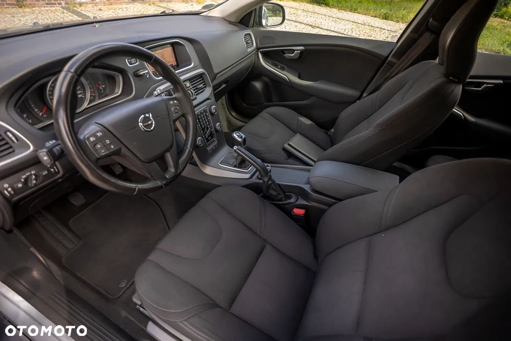 Volvo V40 - 6