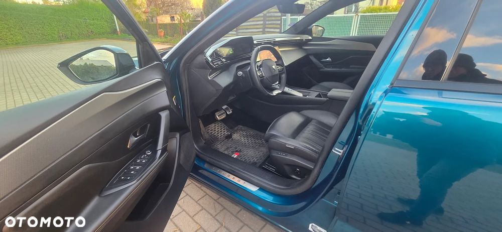Peugeot 408 1.2 PureTech GT S&S EAT8 - 11