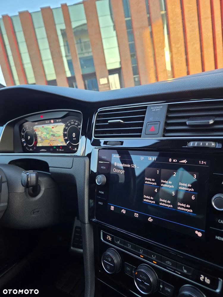 Volkswagen Golf 2.0 TSI 4Mot R DSG - 23