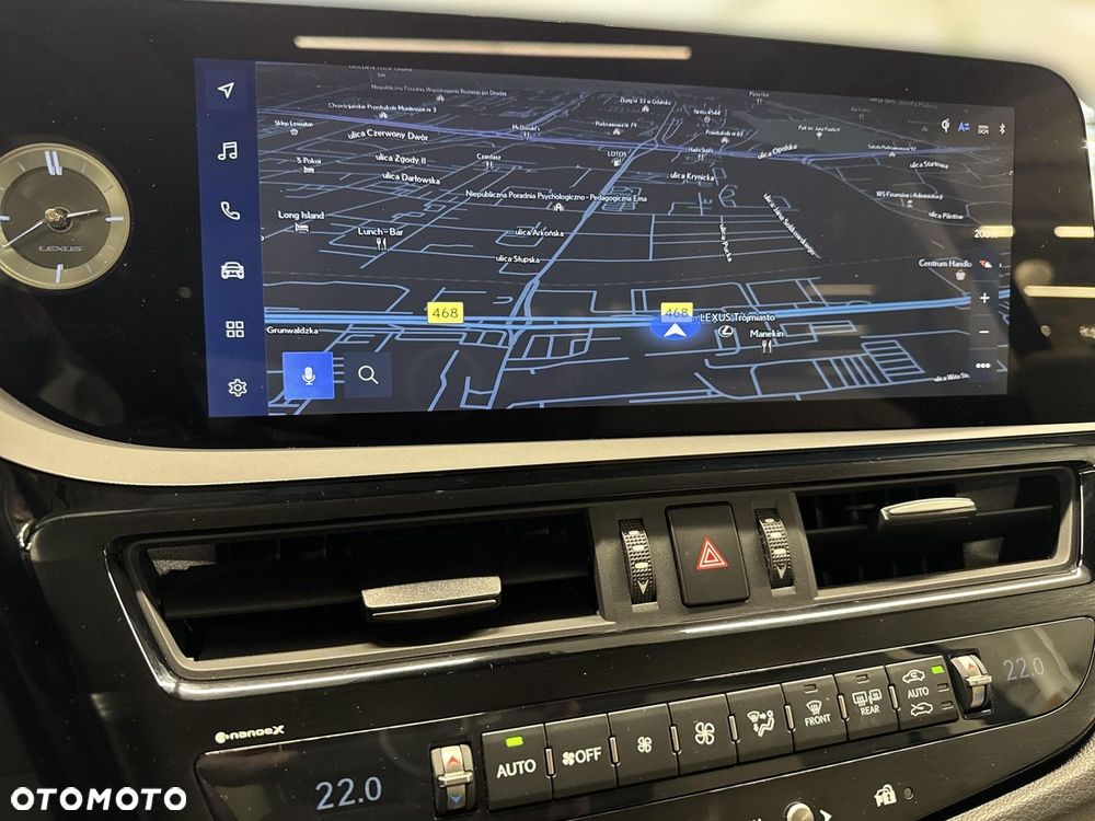 Lexus ES 300h Business Edition - 26