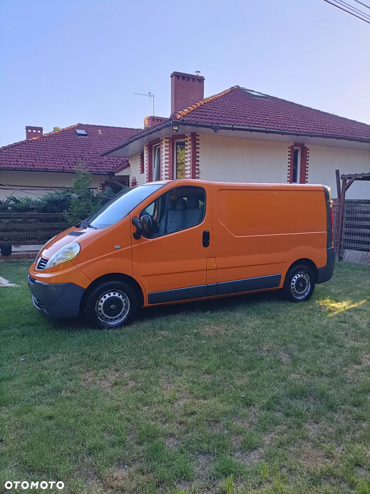Renault Trafic - 2