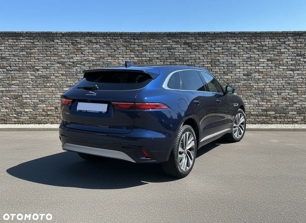 Jaguar F-Pace 2.0 P250 mHEV AWD R-Dynamic HSE - 2