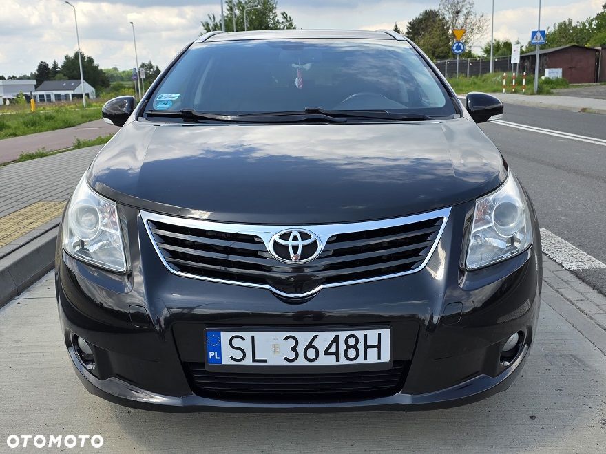 Toyota Avensis 2.0 D-4D Platinium - 10