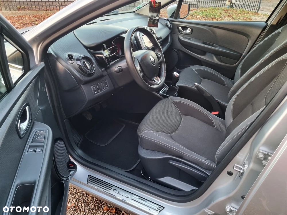 Renault Clio dCi 90 Limited - 9