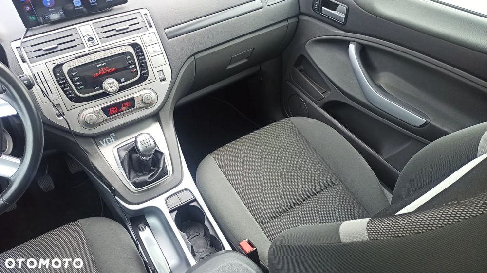 Ford Kuga 2.0 TDCi 4x4 Titanium - 13