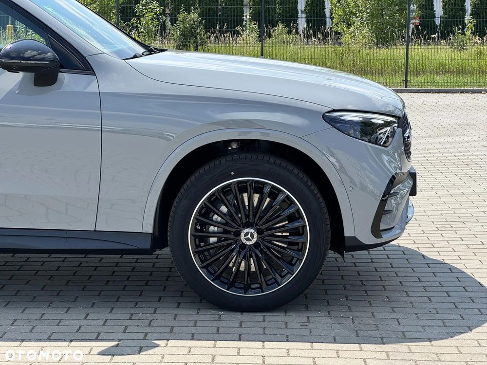 Mercedes-Benz GLC 300 de PHEV 4-Matic AMG Line - 8