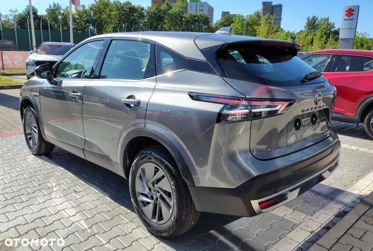 Nissan Qashqai - 2