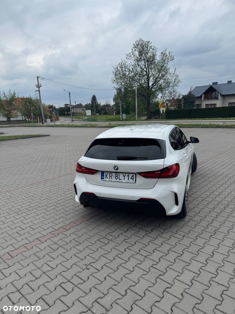 BMW 1 Series 2020 photo 3