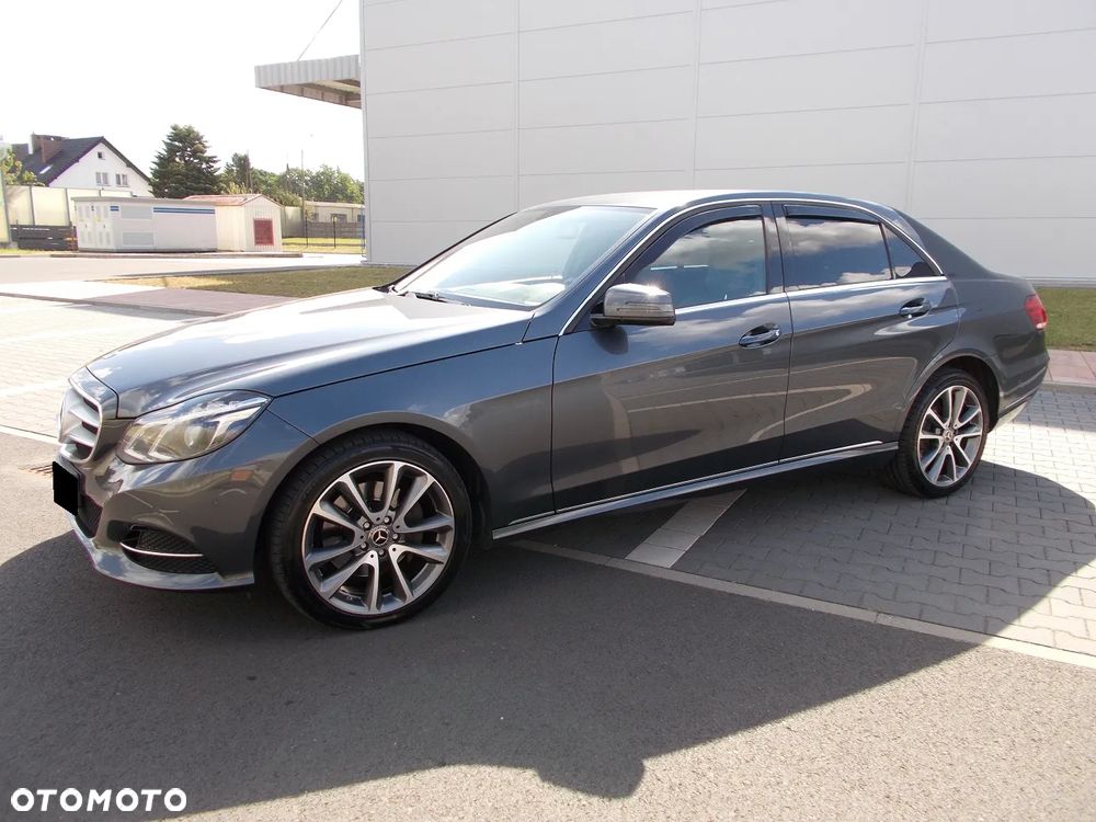 Mercedes-Benz Klasa E 220 BlueTEC 4-Matic Elegance