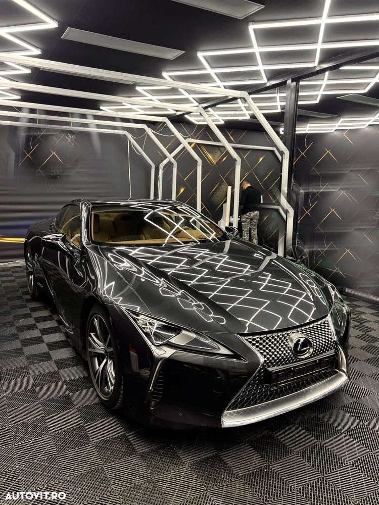 Lexus LC 500h Luxury - 2