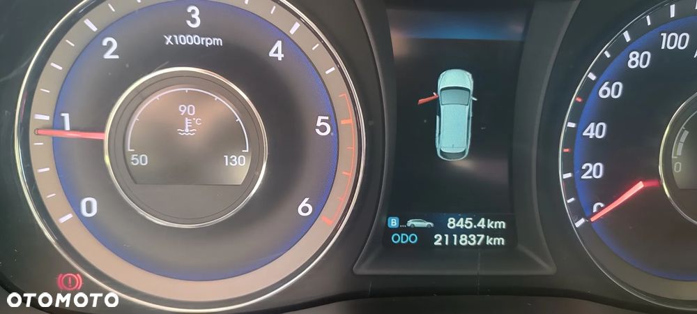 Hyundai i40 1.7 CRDi Comfort + - 7