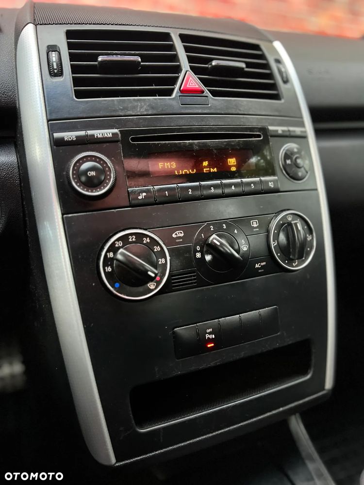 Mercedes-Benz Klasa A - 21