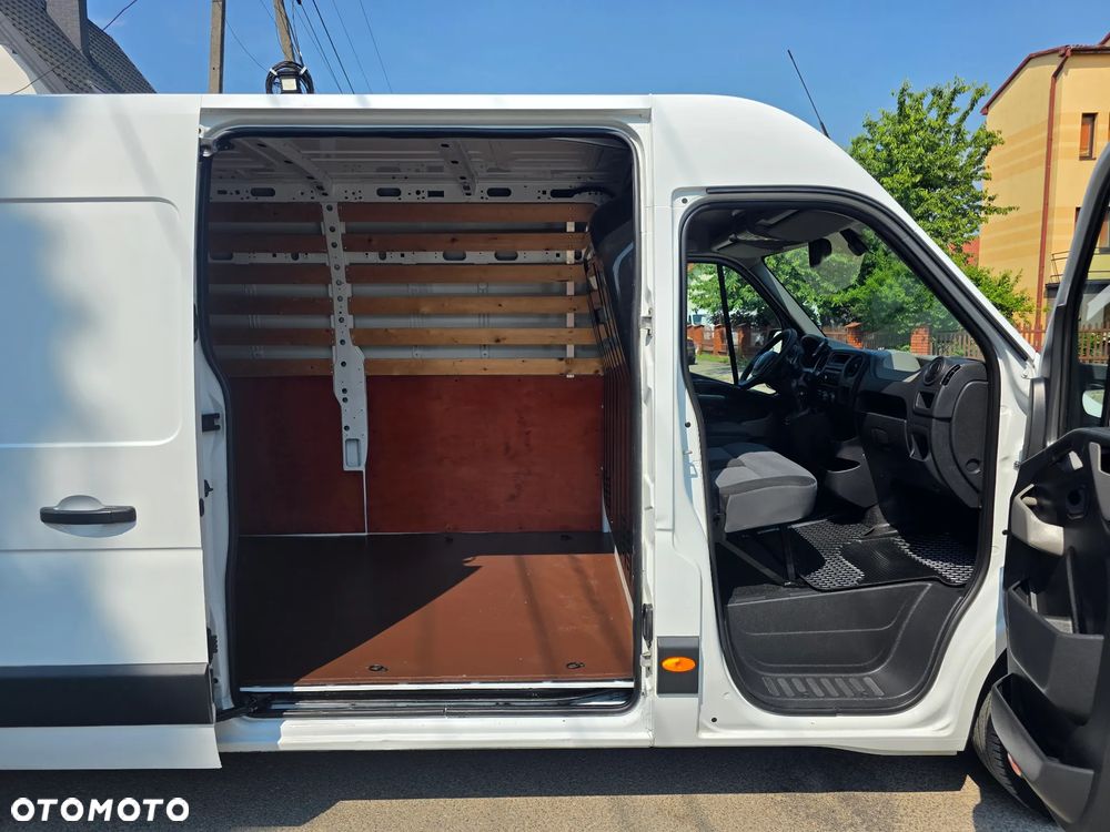Renault Master - 22