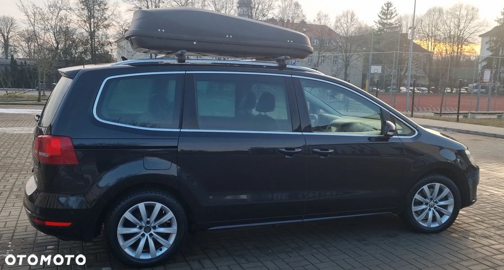 Volkswagen Sharan 2.0 TDI Highline DSG - 9