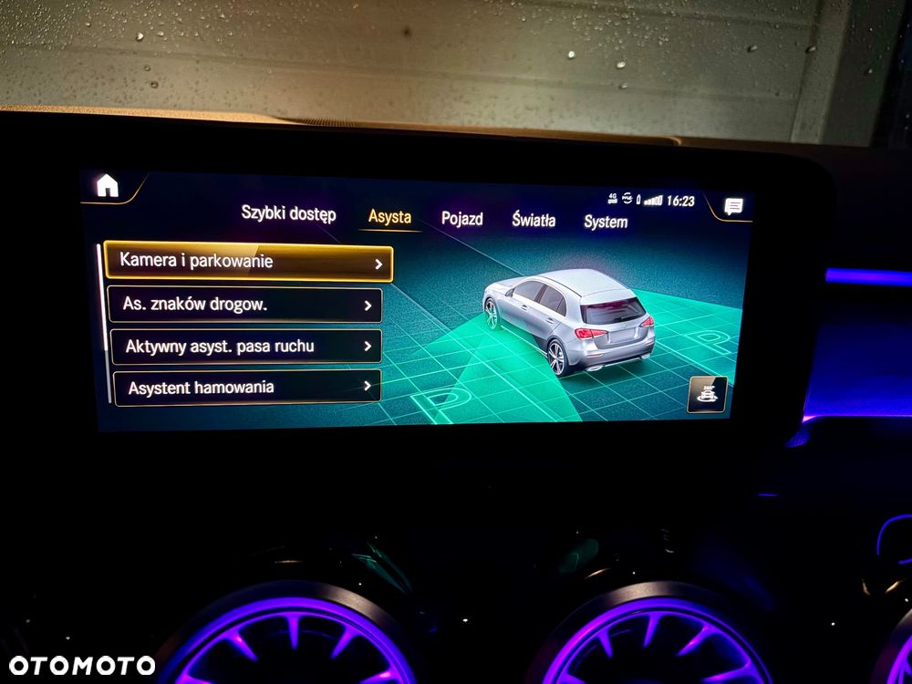 Mercedes-Benz Klasa A 250 7G-DCT AMG Line - 33