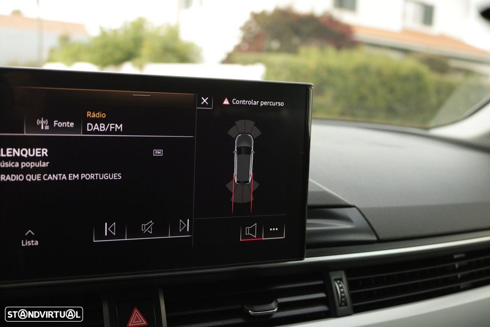 Audi A4 Avant 30 TDI S tronic - 52