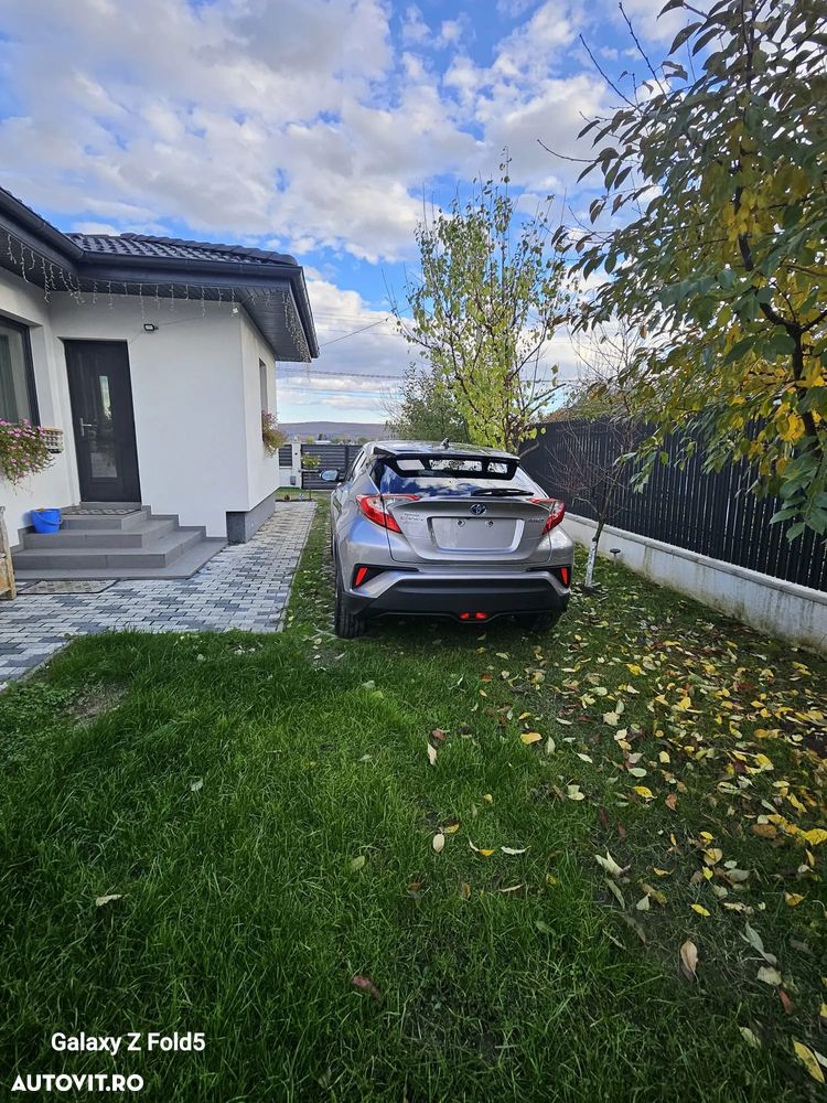 Toyota C-HR - 6