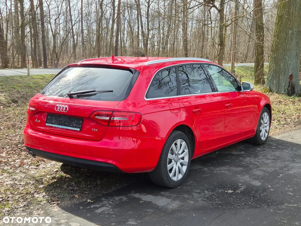 Audi A4 Avant 2.0 TDI sport - 13